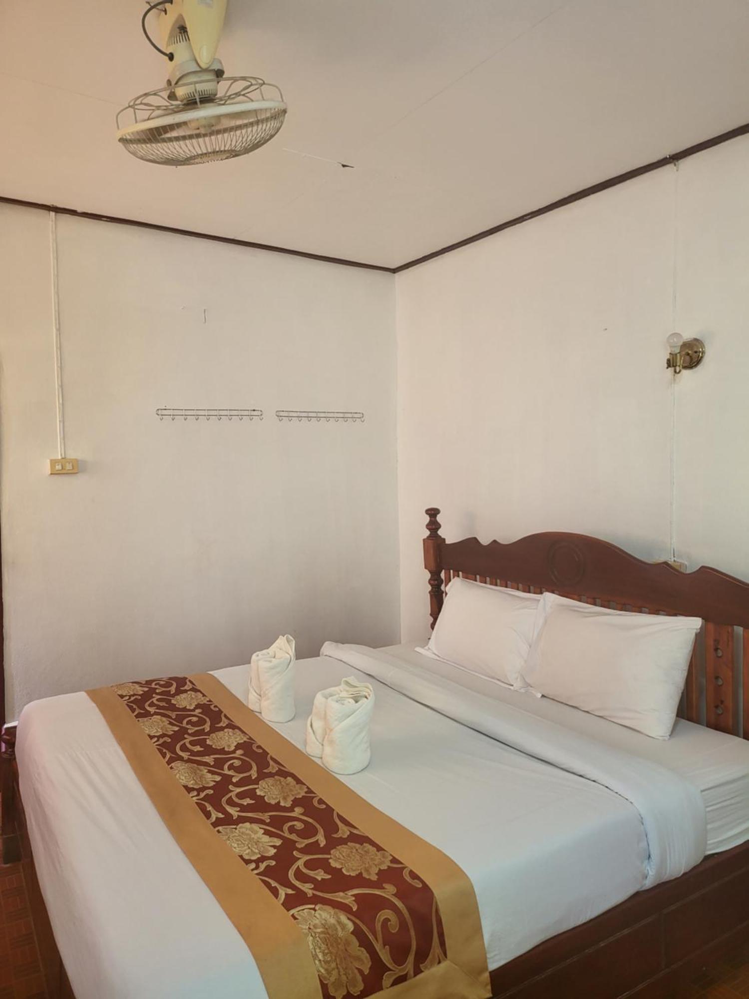 Vang Vieng Chanthala Hotel 1 Exterior foto