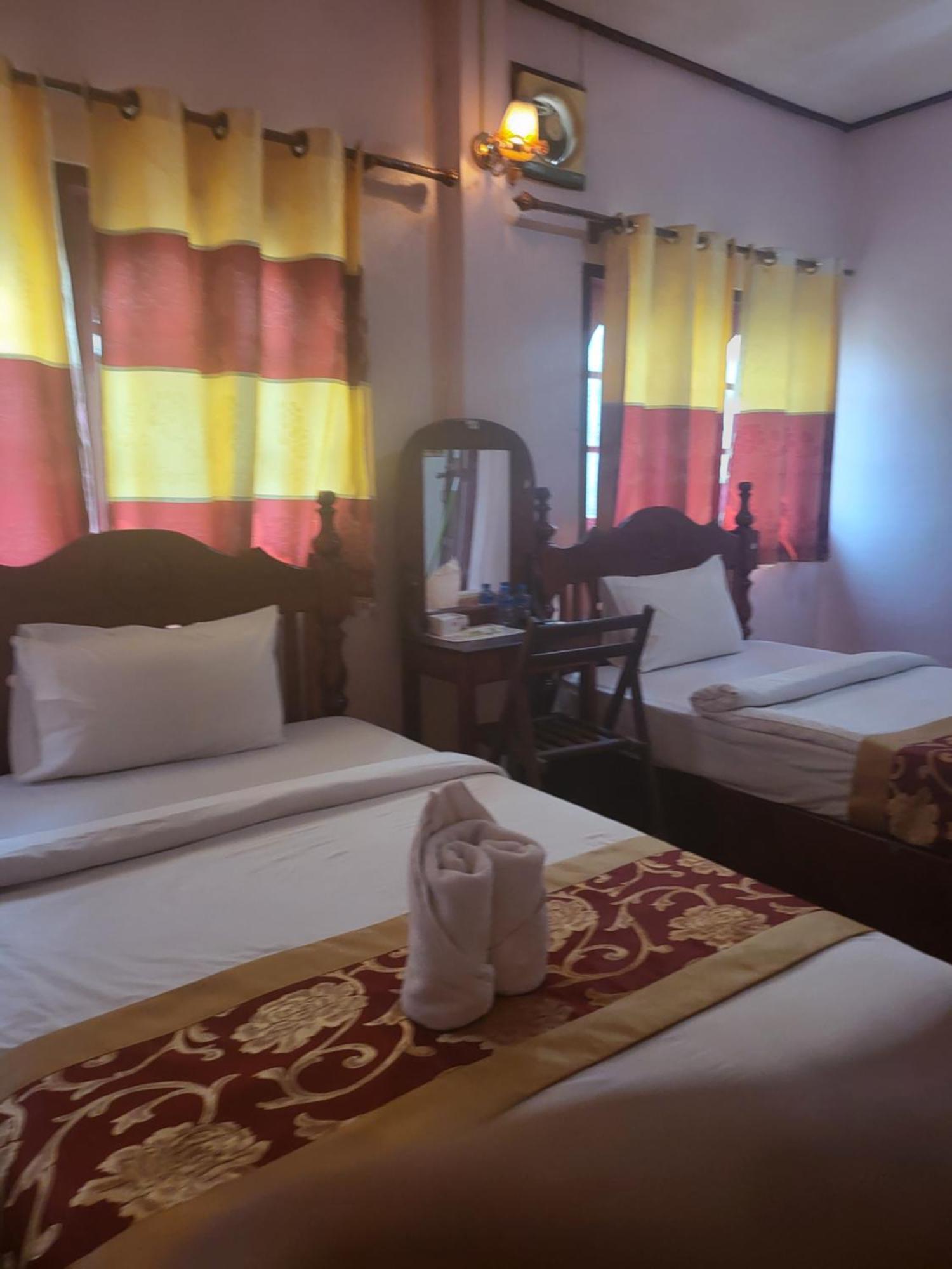 Vang Vieng Chanthala Hotel 1 Exterior foto