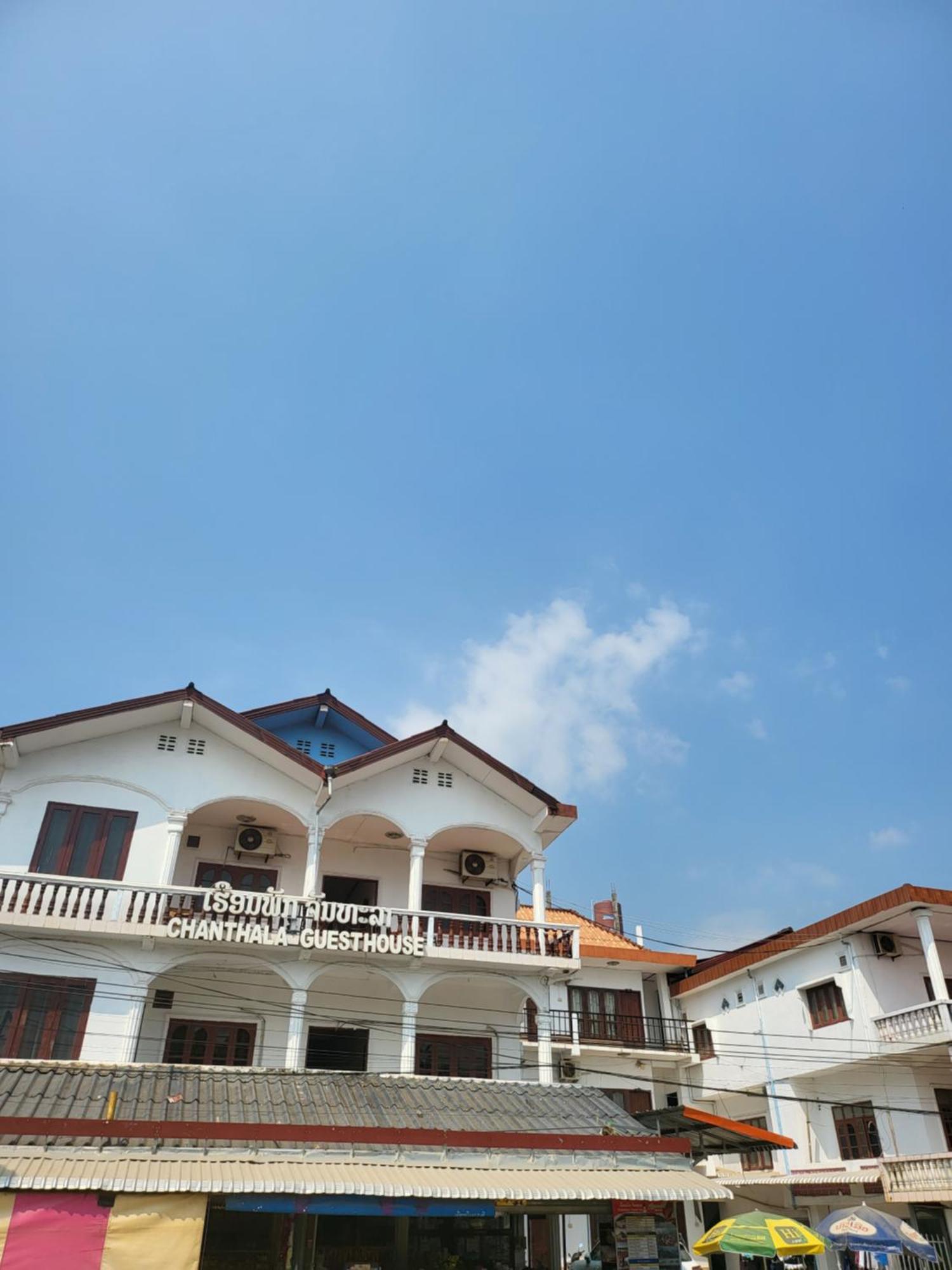 Vang Vieng Chanthala Hotel 1 Exterior foto